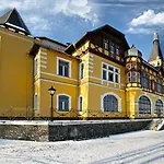 Vetruse Hotel 4*