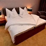 Vetruse Hotel