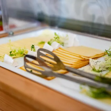 Vetruse Hotel 4*